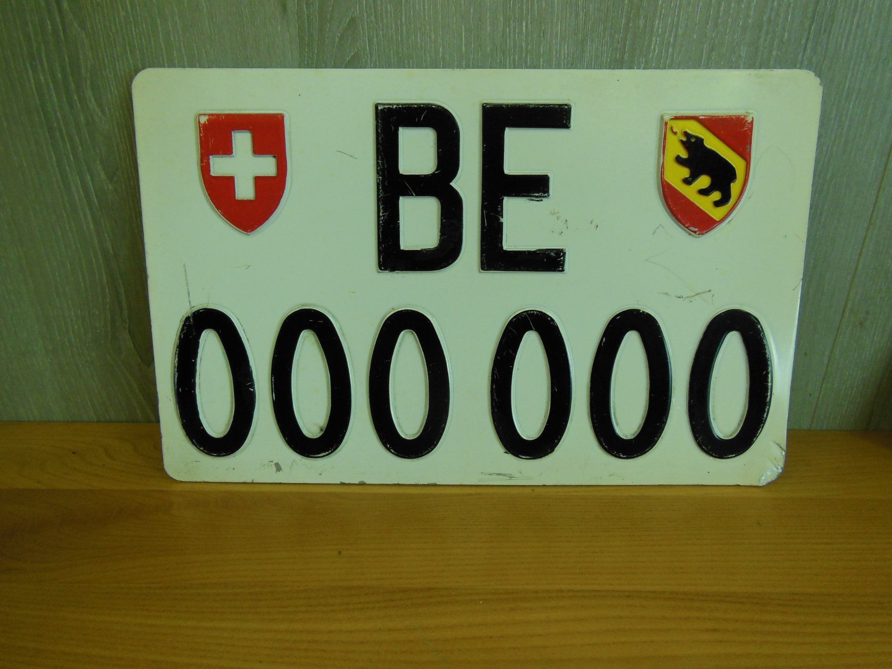 Schilder: Plaque BE 000000 EMALCO CORGEMONT – Gebraucht aus cortébert von tx37
