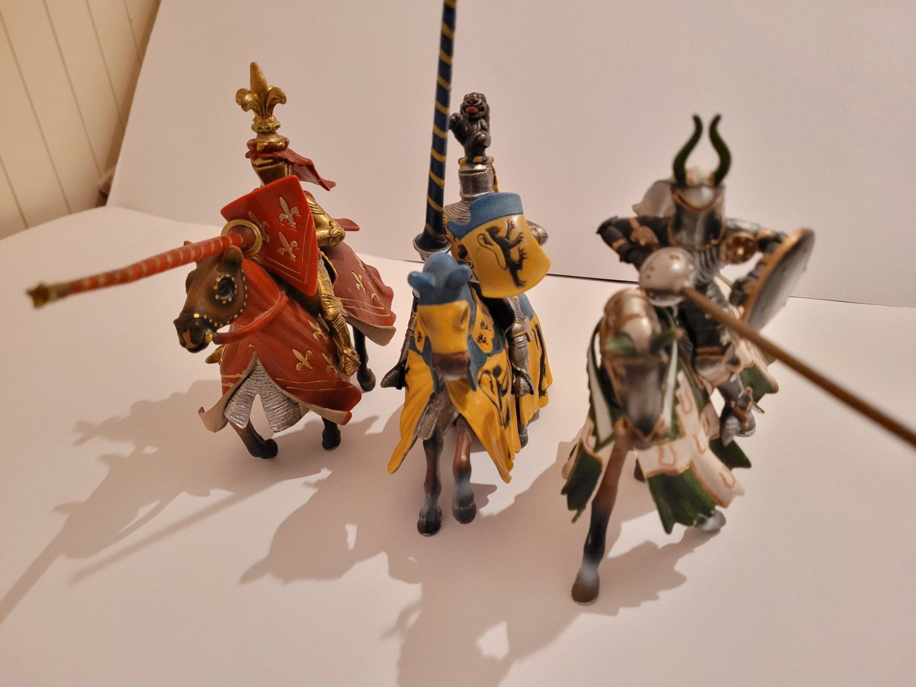 Schleich Giocattoli: 3 Schleich ritter figuren mit pferd. Top ! – Usato da La Tour-de-Peilz venduto da estelle69 7