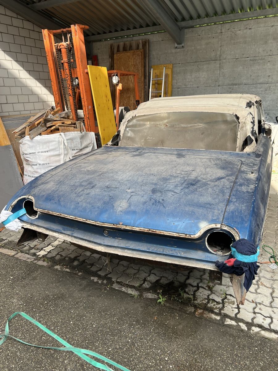 Oldsmobile Automobili: Oldsmobile Super 88 CH Fzg. Cabriolet Oldtimer – Usato da Schaffhausen venduto da ArthurM.