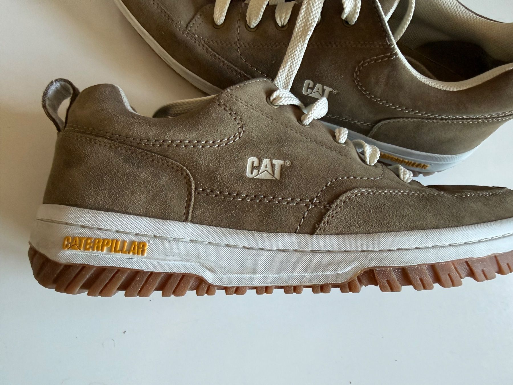 Caterpillar Scarpe da uomo: CAT sneaker Gr. 44  - neuwertig – Nuovo (secondo la descrizione) da Bern venduto da rewe45 1