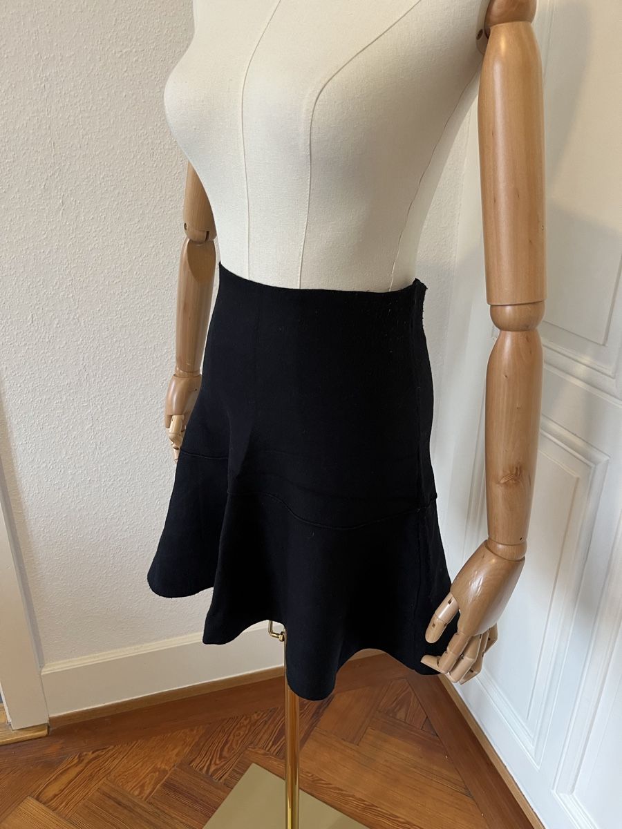 Zara Röcke: Zara Knit Black Mini Skirt - Fall Size M – Gebraucht aus Mies von Nib2011 1