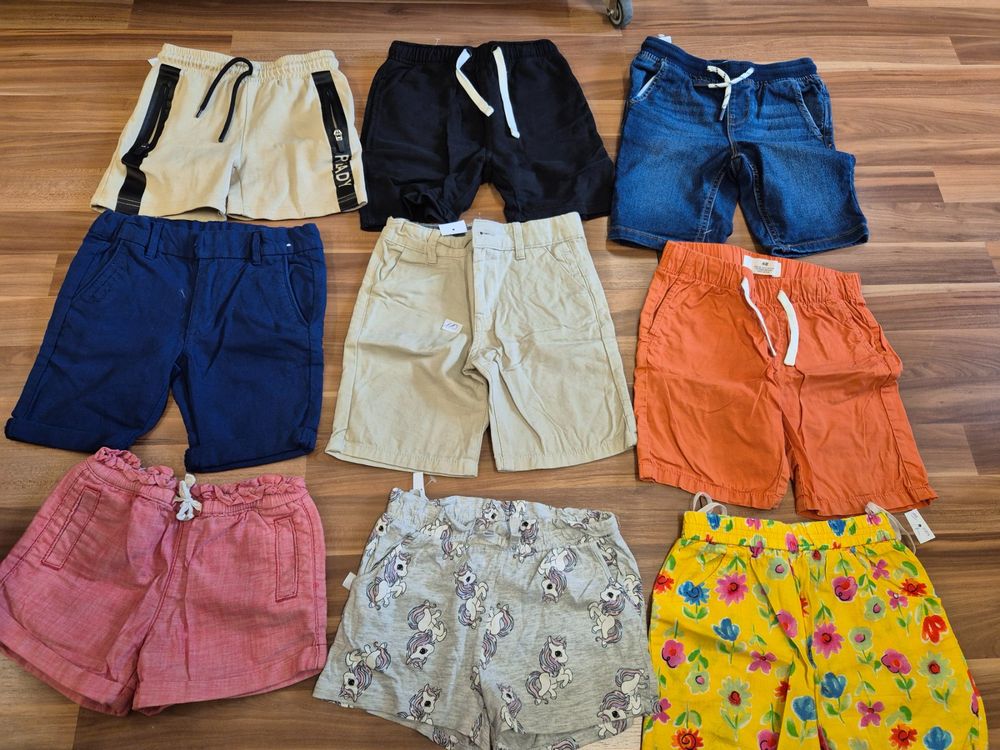 Pantalons: 1 Kurze Hose /Shorts nach Wahl gr110 B – D'occasion à Spiegel b. Bern par Flamingo07