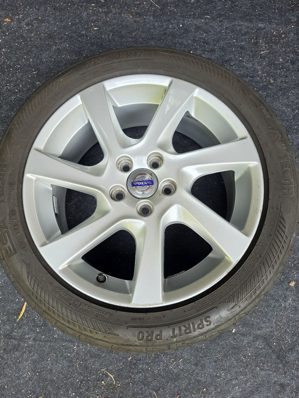 Pneus & Kompletträder: Original Volvo Felgen 4Stk. – Gebraucht aus Bellach von Vegeta23