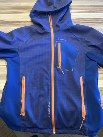 Quechua Softshell Jacke, Gr. M, Top Zustand