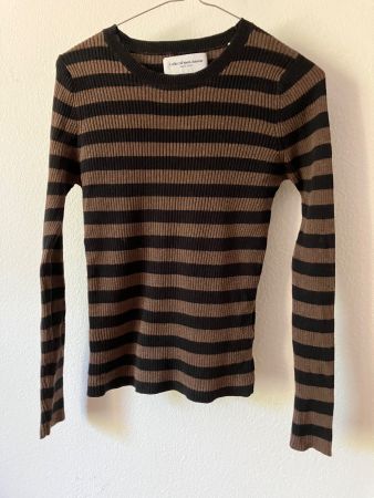Langarmshirt mit schmalen Streifen, Grösse S