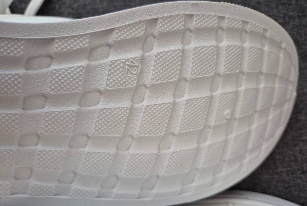 Chaussures hommes: Weisse Sneakers, Grösse 42, Neuwertig – Neuf (Voir description) à Liebefeld par DekoBrokland 4