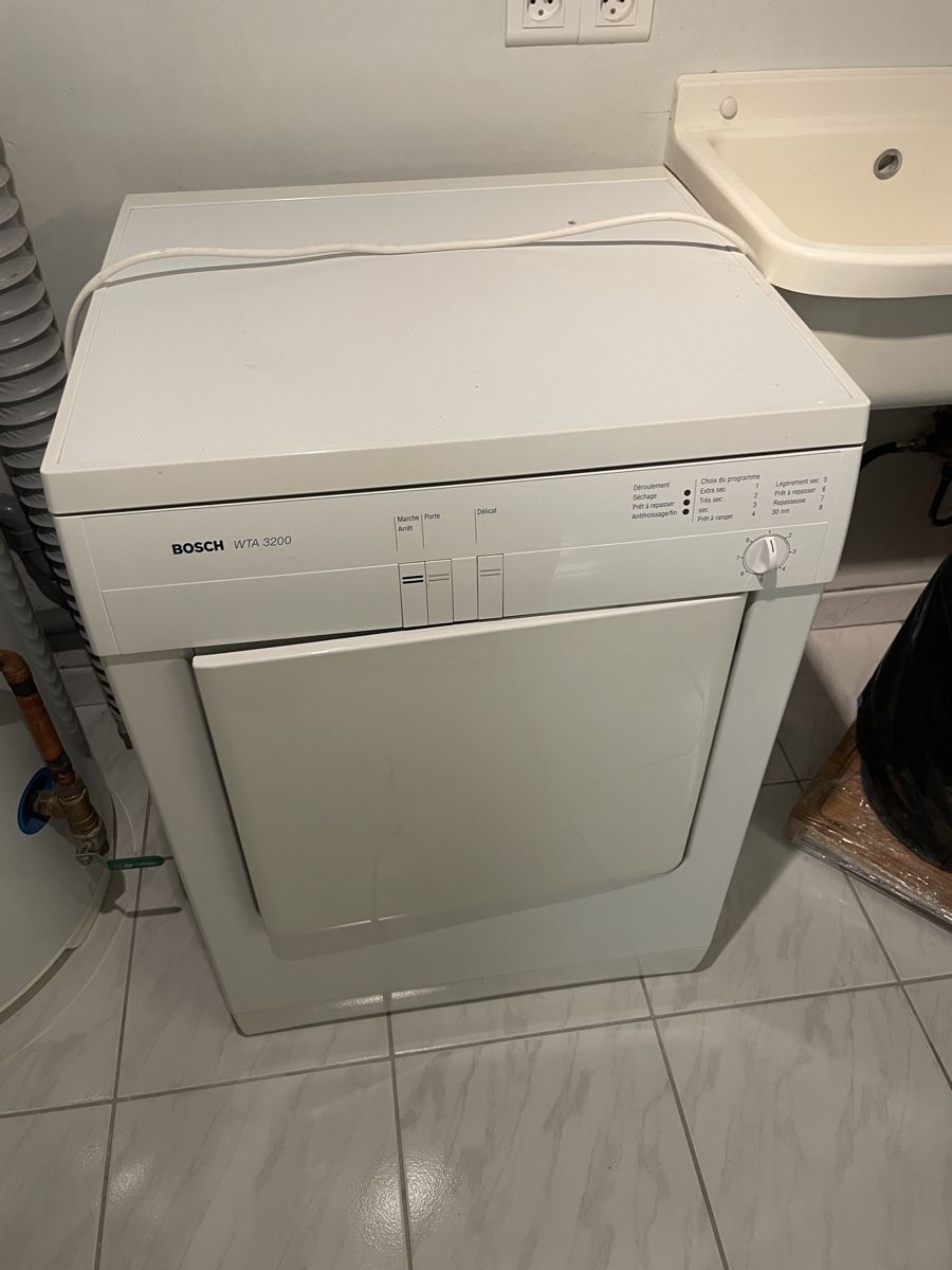 Bosch Wäschetrockner: Sèche-linge boch wta 3200 – Gebraucht aus Veyrier von jul_xpw9 1