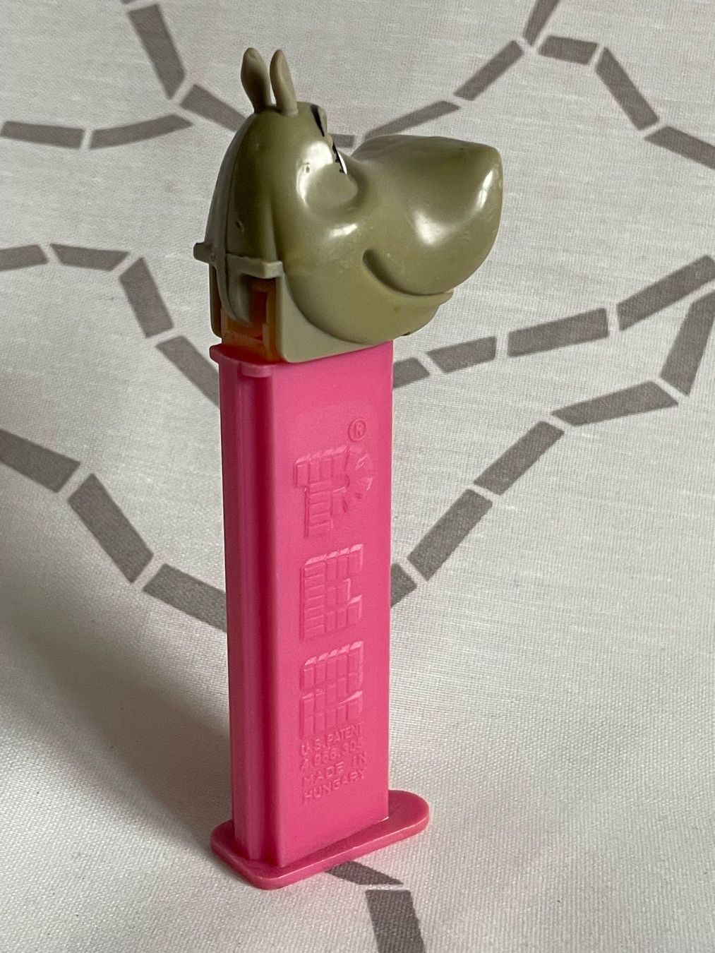 Pez Statuette: PEZ Nilpferd Gloria – Usato da Rafz venduto da stg101 1