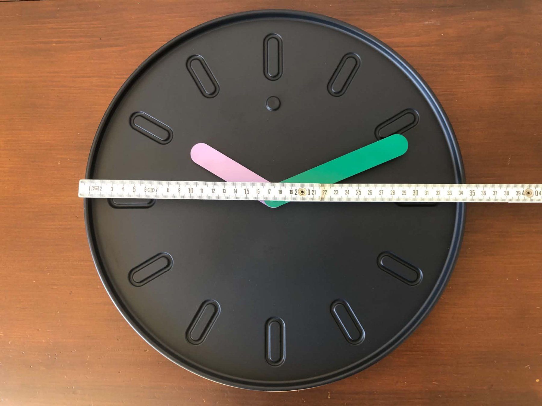 Ikea Orologi da terra & Orologi da parete: Horloge IKEA SLIPSTEN – Usato da Nyon venduto da BrocBox 1
