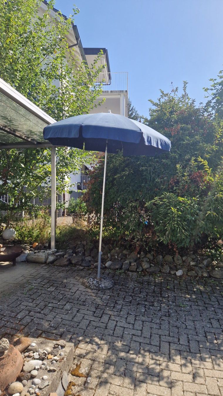 Ombrelloni: Sonnenschirm – Usato da KREUZLINGEN venduto da sma_c5fz