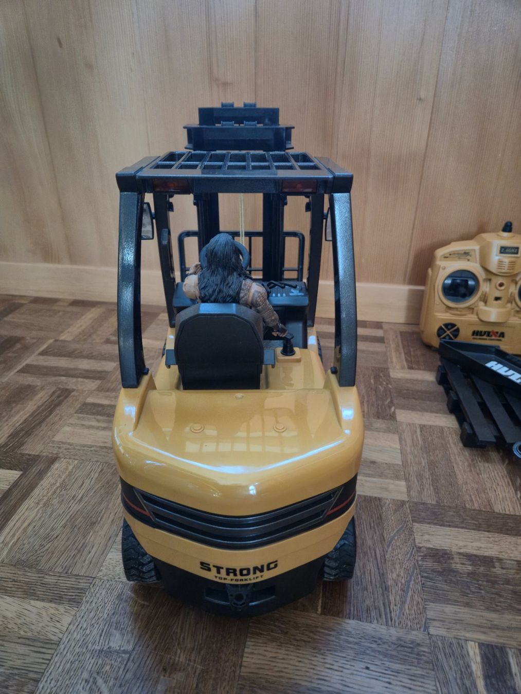 Modellismo RC: Huina 1577 Stapler – Nuovo (secondo la descrizione) da bärau venduto da chudsi 4
