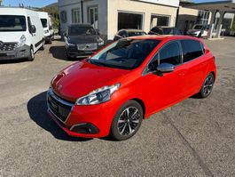 Peugeot 208 1.2i STT Automat KM 128900