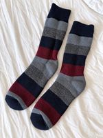Paire de chaussettes chaudes rayées gris bleu bordeaux