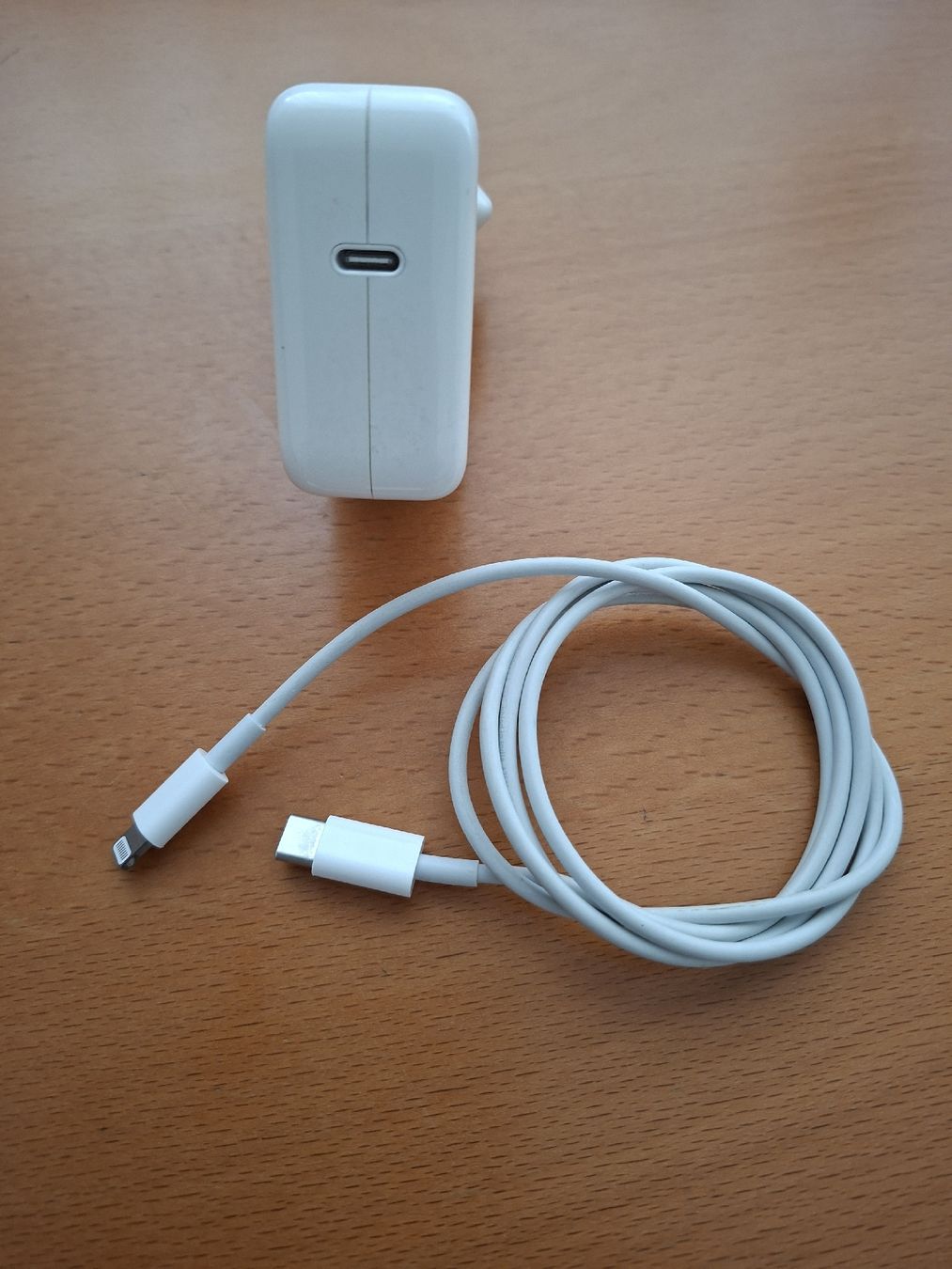 Apple Caricabatterie: Apple 30W USB-C Power Adapter with Cable – Usato da Uster venduto da mak_mw2n 2