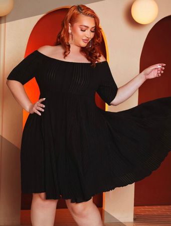 Kleid mit Carmenausschnitt schwarz Gr. 56 / 68 / 60