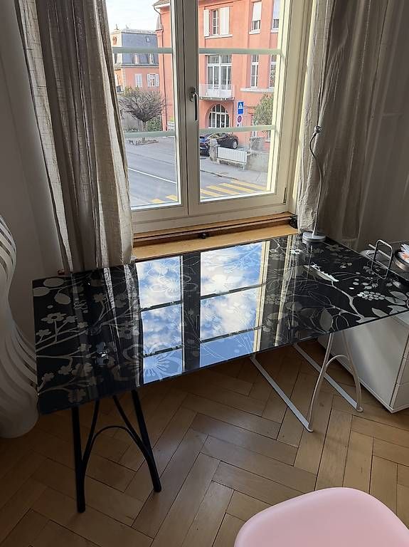 Tavoli: Tischplatte Glas mit Beinen 150x80 – Usato da Bern venduto da ast3150