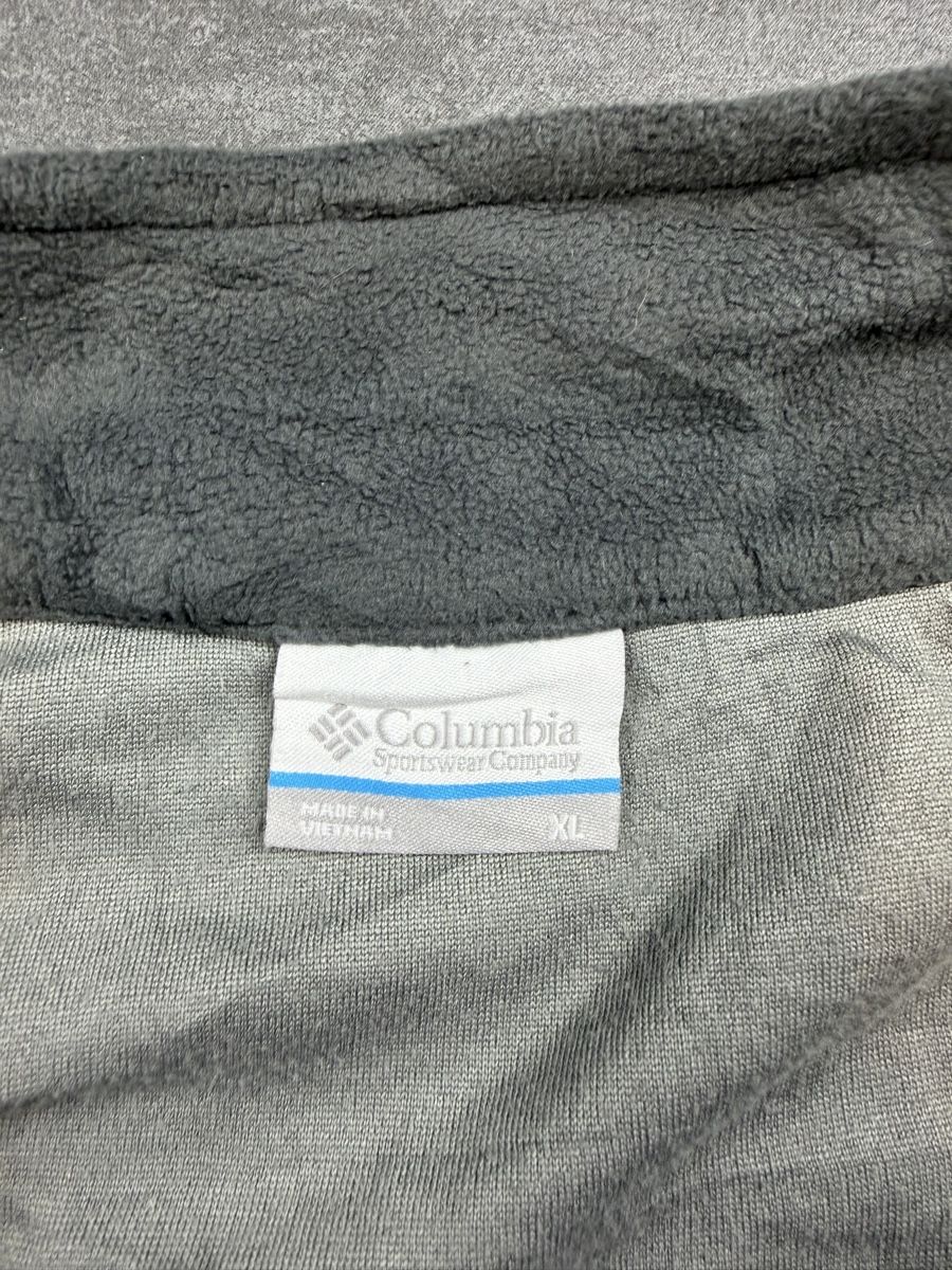 Columbia Jacken: 52. Pull Columbia gris avec fermeture éclair, taille XL – Gebraucht aus Genève von Thelimitedshop. 6