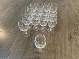 18 Weingläser 2dl