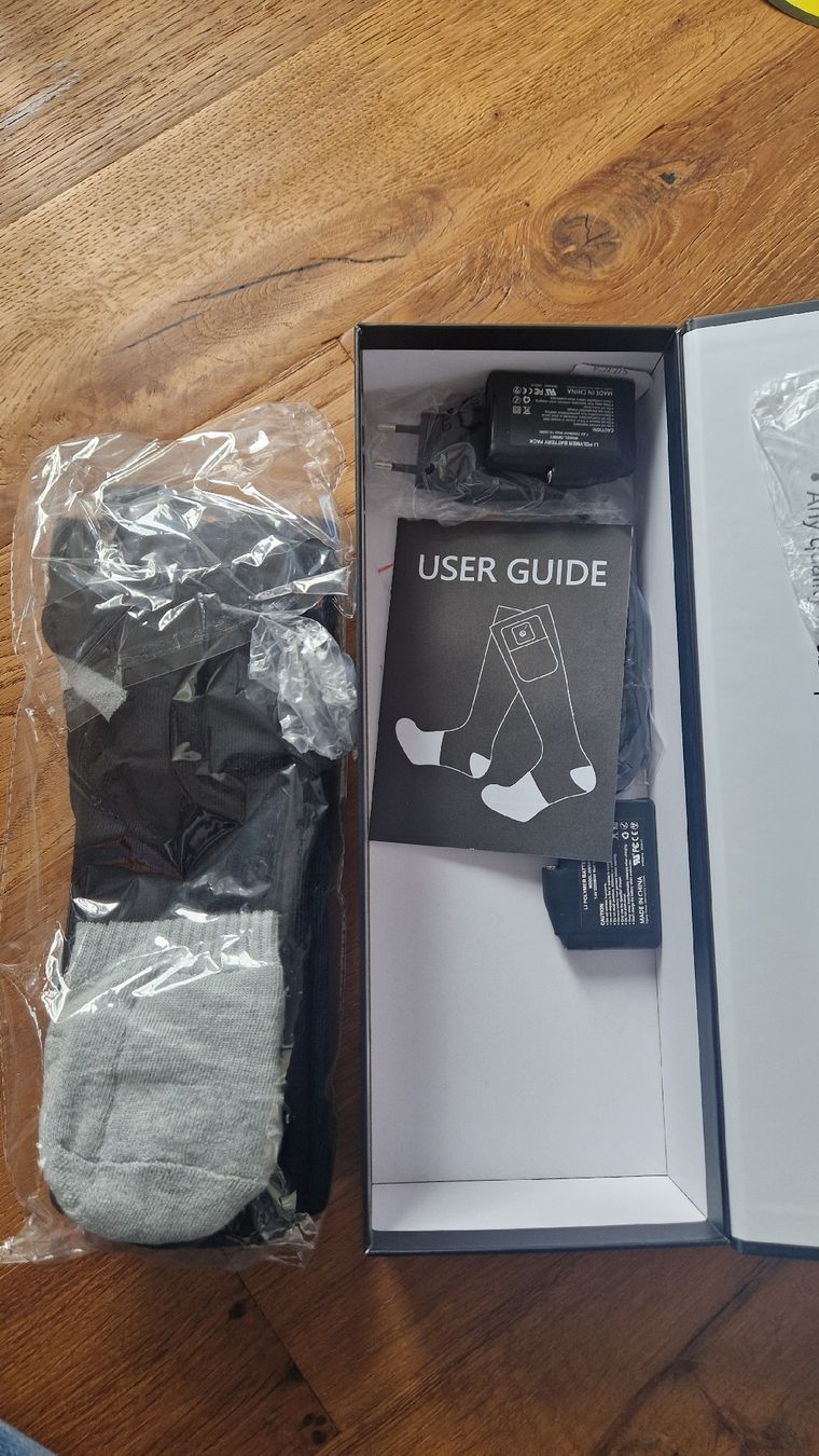 Socken: Heizsocken – Neu und originalverpackt aus Gachnang von Nicolef.