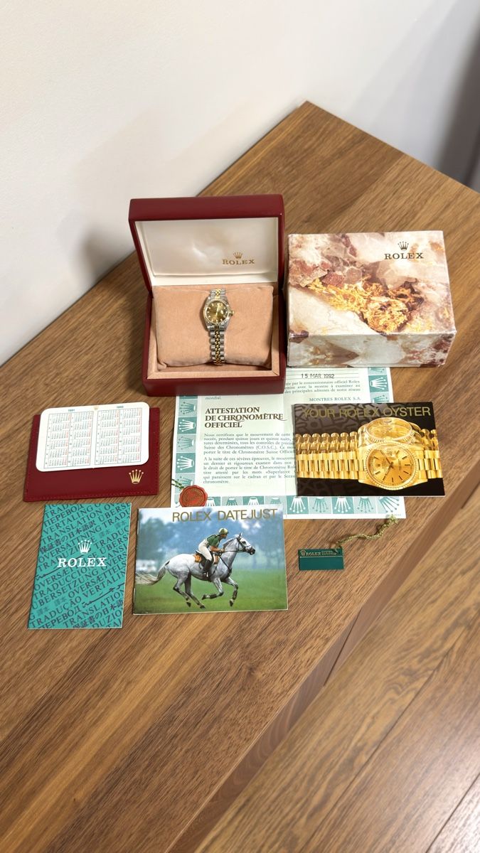 Rolex Orologi: Rolex LadyDatejust 26 / Full set collector  – Usato da Nyon venduto da Lunas_Watches 3