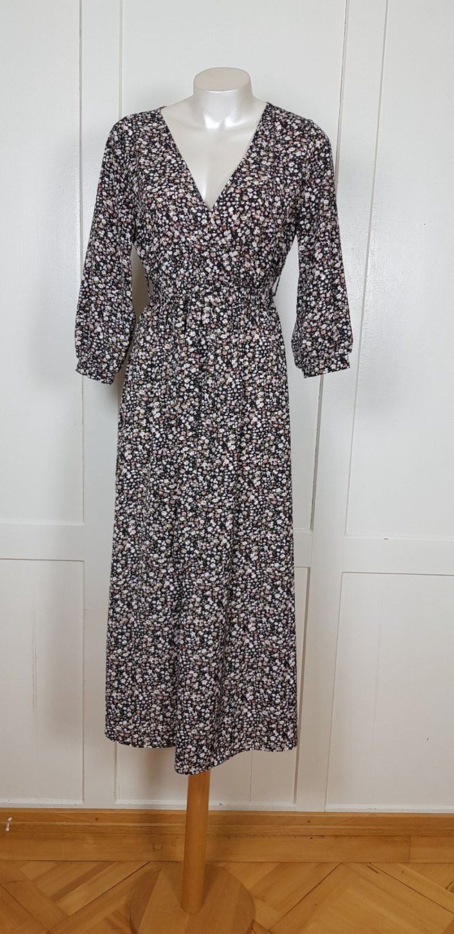 Vestiti: Kleid, Bindegürtel, Midi, Gr. 36 38 – Usato da Uster venduto da Astral