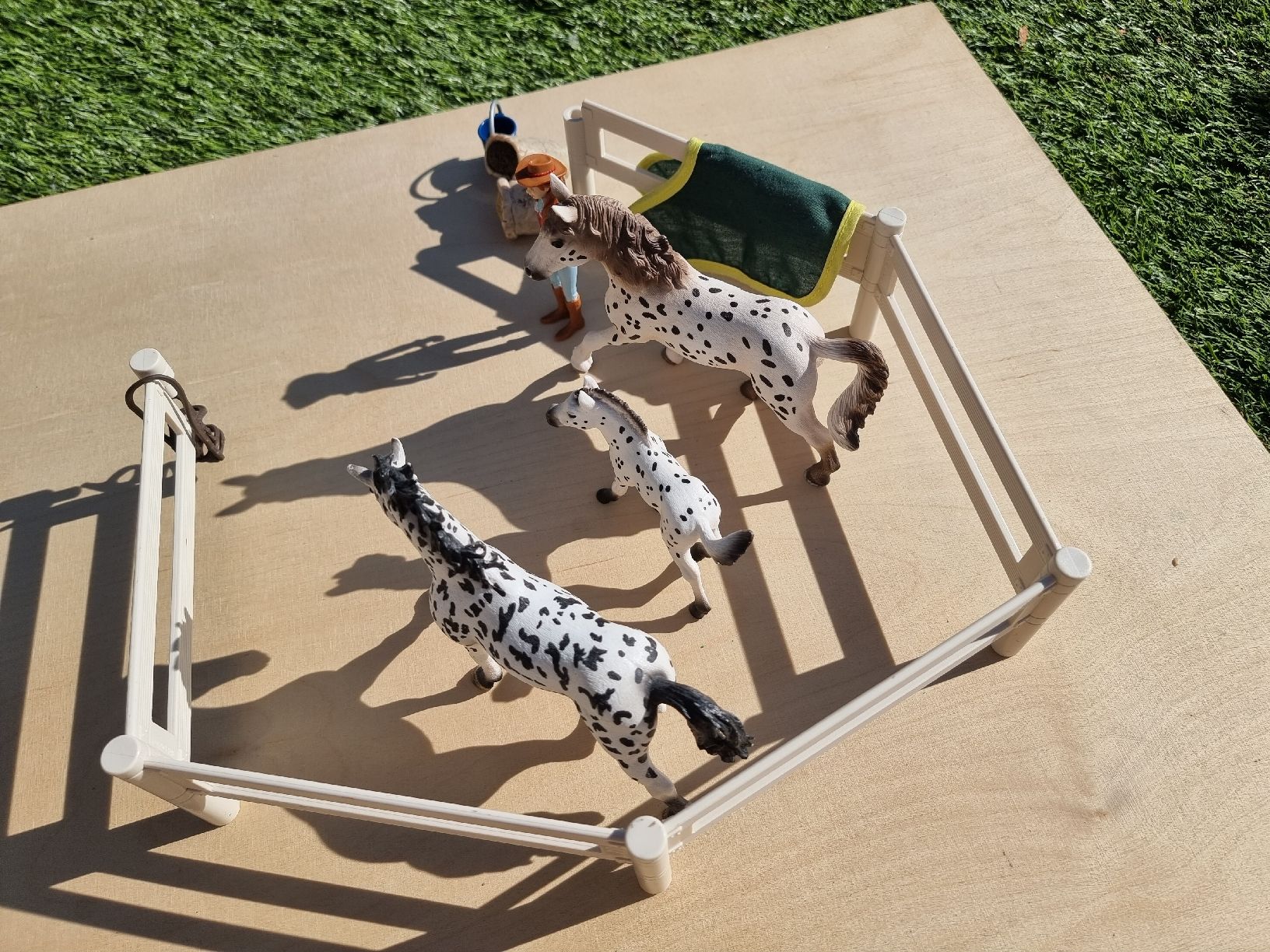 Schleich Spielzeuge: Schleich Set "Familie Knapstrupper" – Gebraucht aus Ortschwaben von Patrick1978 2