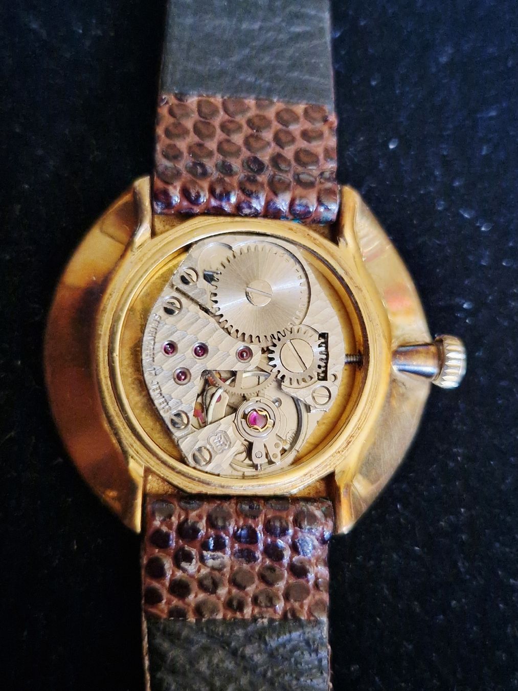 Pierre Cardin Montres: Montre Pierre Cardin – Défectueux à Undervelier par Tufitufi7 2