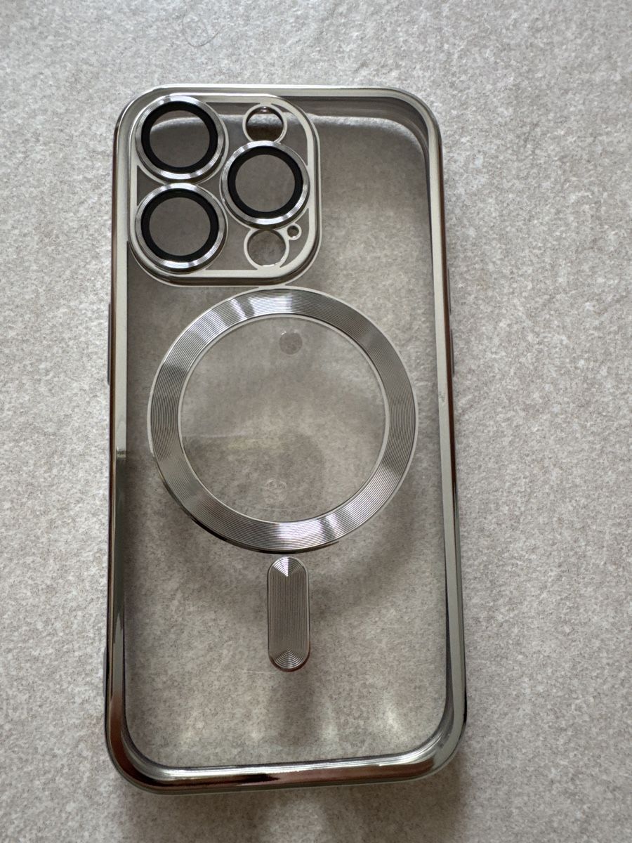 Apple Cover & Protezioni schermo: Cover iPhone 15 pro – Nuovo e nell'imballaggio originale da Buttikon SZ venduto da alf_g6sd
