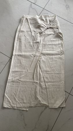 Stradivarius Rock helles beige 42