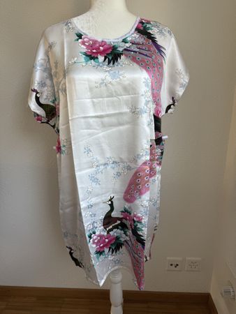 Sommer Kleider Gr.L  und 3 Farben auswählen