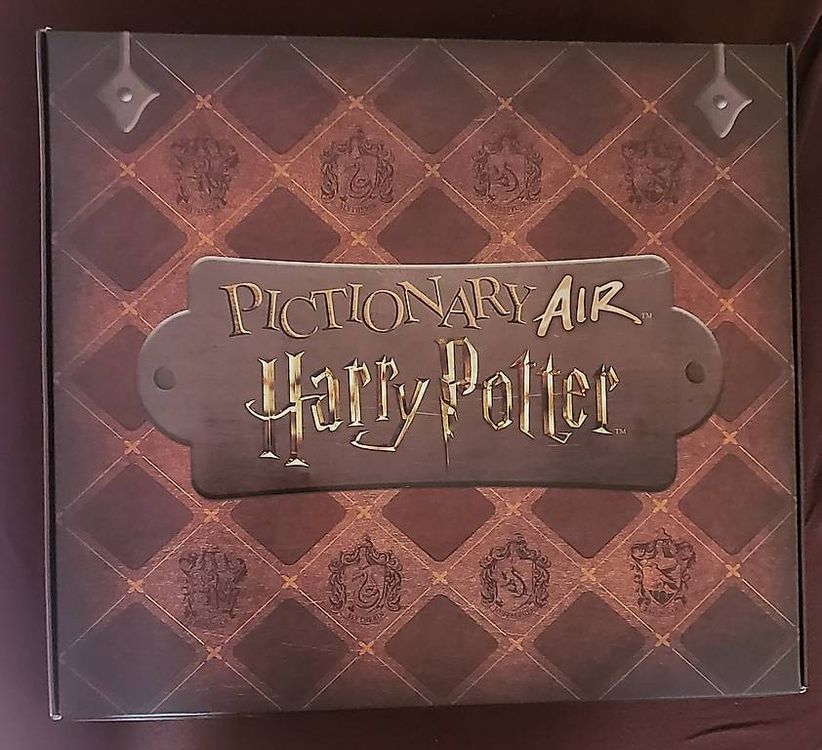 Jeu Strike Harry Potter - Jeu De Dés Et D'Adresse - 2 à 5 Joueurs - À Partir De 8 Ans