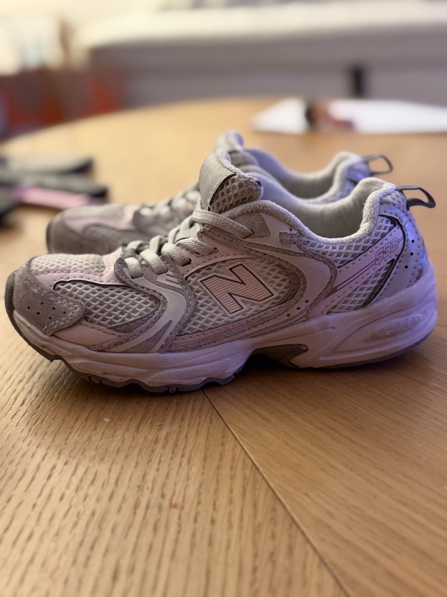New Balance Schuhe für Jungen: New Balance 530 Kinder Schuhe – Gebraucht aus Gutenswil von sun-rose333 1