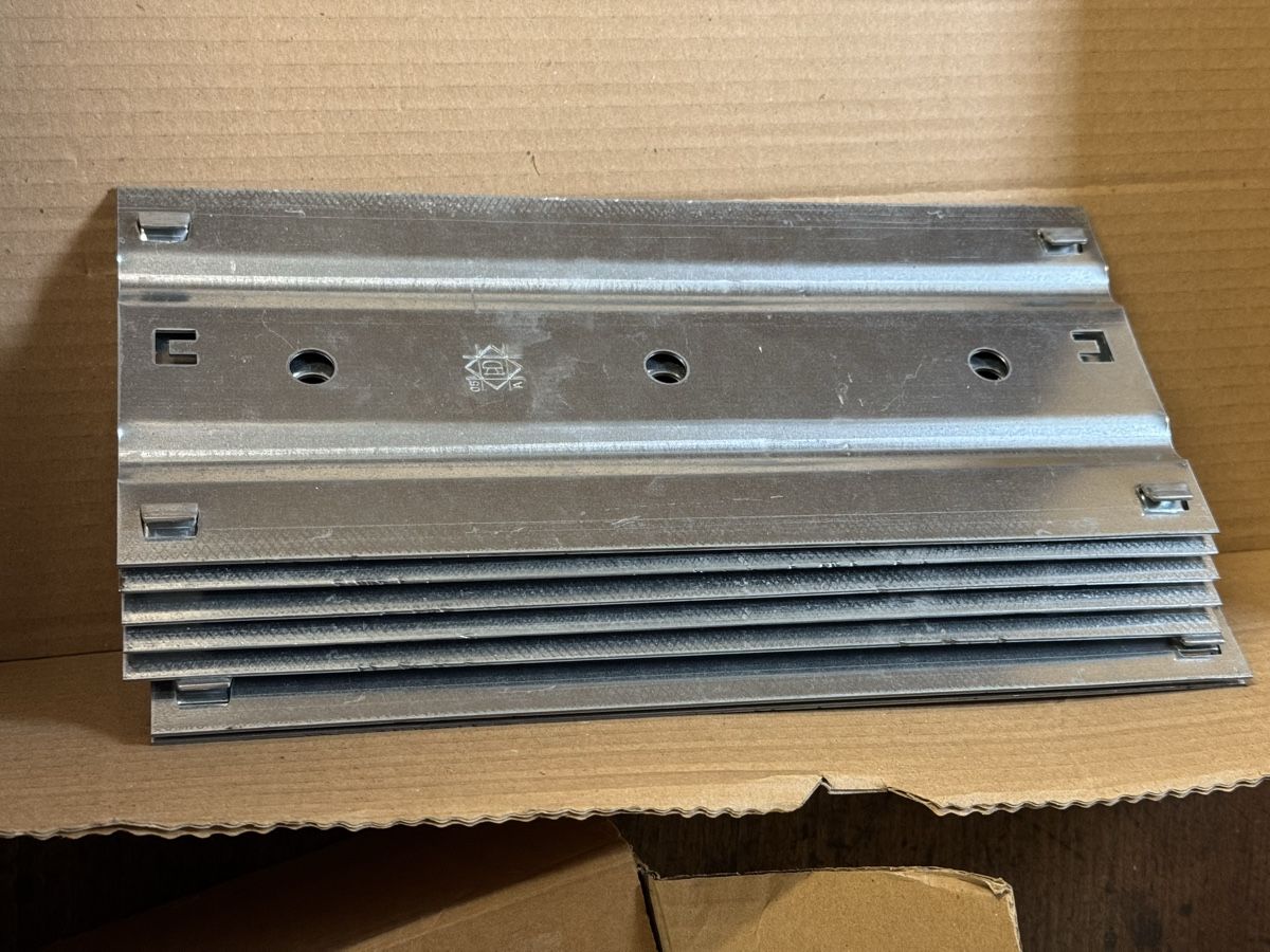 Errex Scaffali: Errex 300 Stabilisierungsplatten – Nuovo (secondo la descrizione) da Zürich venduto da Chrigi00 2