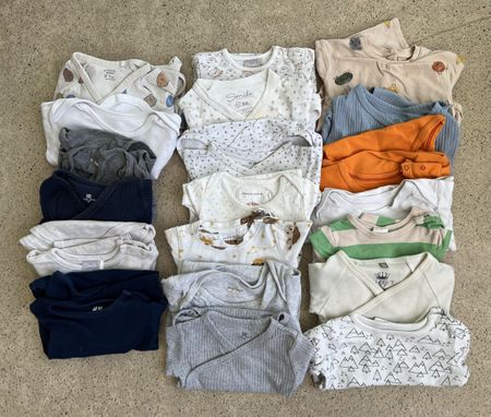 20 Long-Sleeve Baby Bodysuits (1–6 Months) 