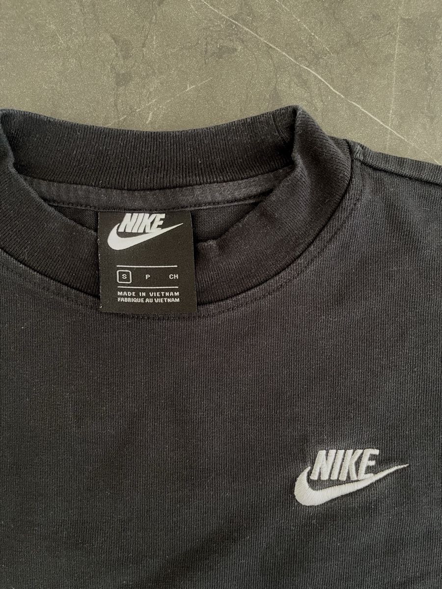 Nike T-shirt: Nike Shirt Grösse S – Usato da Rapperswil SG venduto da joyakeller 1
