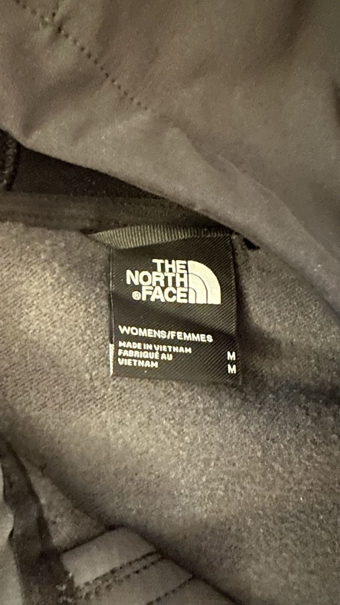 North Face : The North Face - Softshell Kapuzenpulli - Damen gr. M – Usato da Dietikon venduto da brr_inf7hn 5