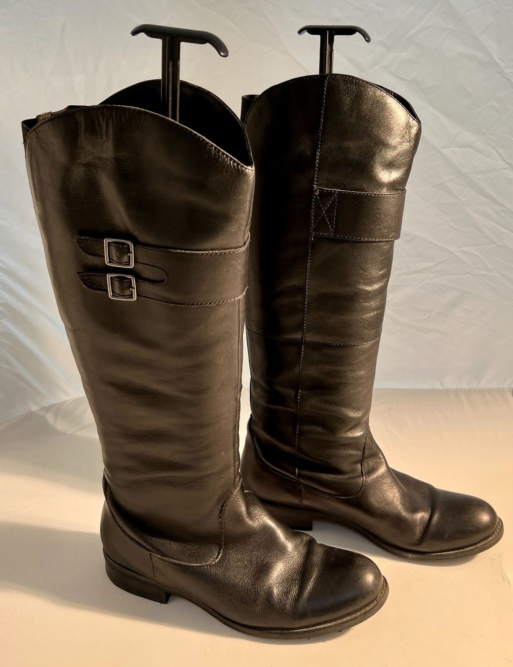 Scarpe da donna: Lederstiefel mit Schnalle & Stiefelspanner – Usato da Zürich venduto da Drahtzug 2