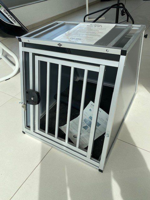 Gabbie, trasporto & Sicurezza: Hundebox Senta TB50S – Nuovo (secondo la descrizione) da Au ZH venduto da ausee01 2