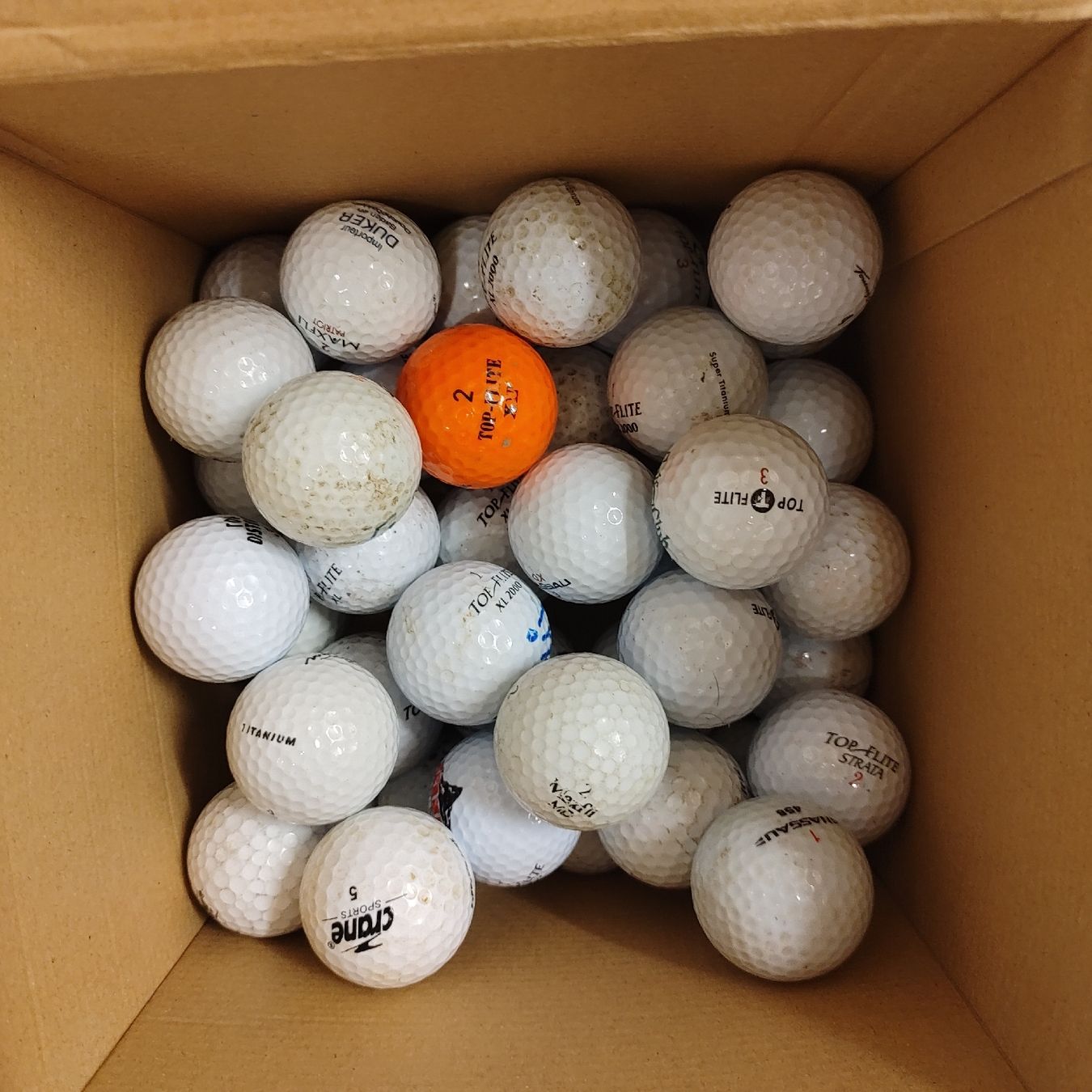 Palloni: Golf Bälle 35 Stück – Usato da Winterthur venduto da jarmila2022