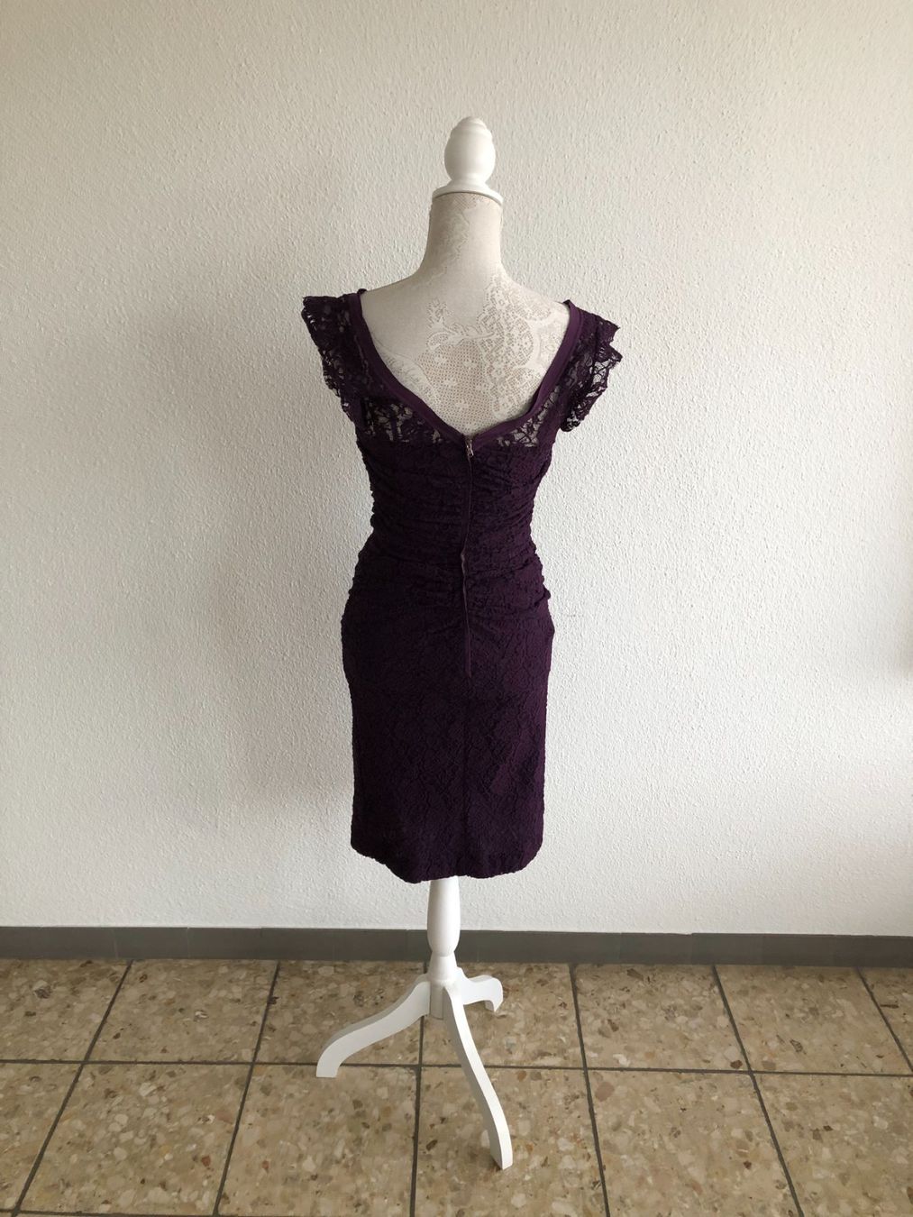 Vestiti: Kleid aus Spitze Grösse M – Usato da Oberkulm venduto da Seaside2018 2