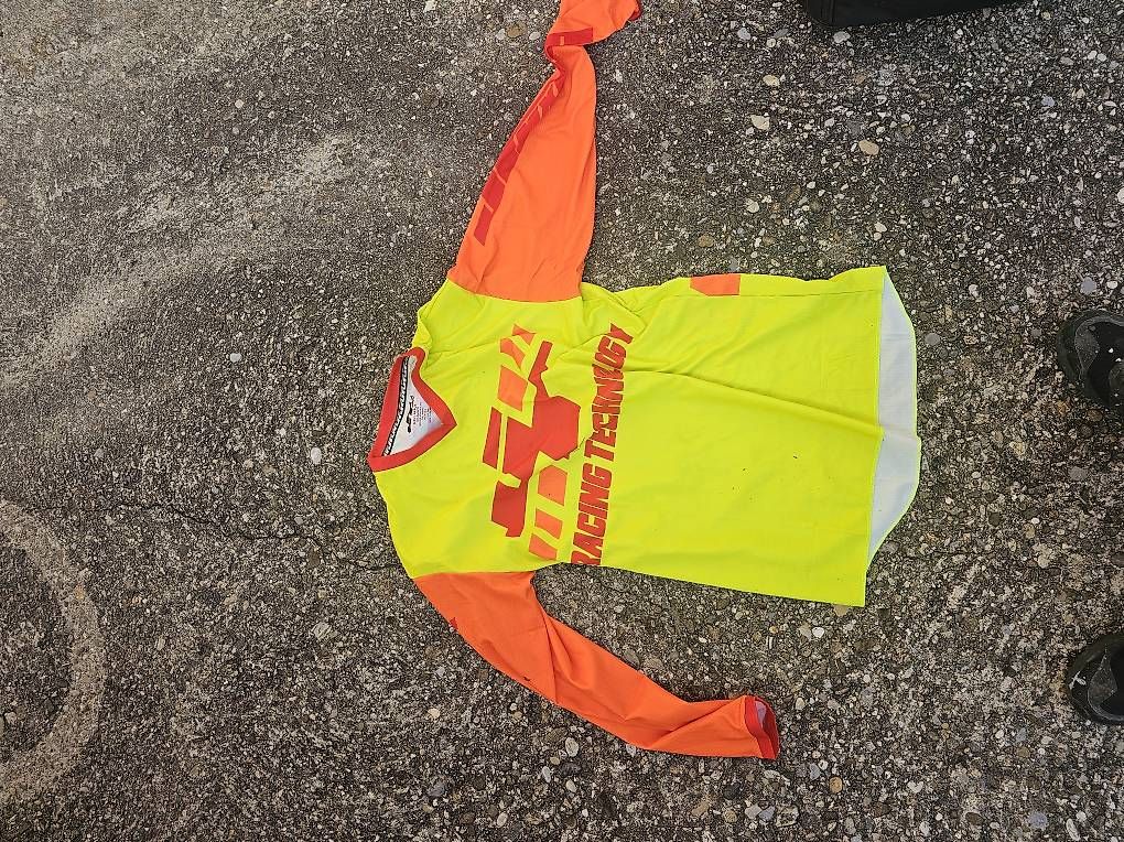 Maillots de corps & Pantalons: Motocross Jersey  – D'occasion à Flühli LU par and_d2wp