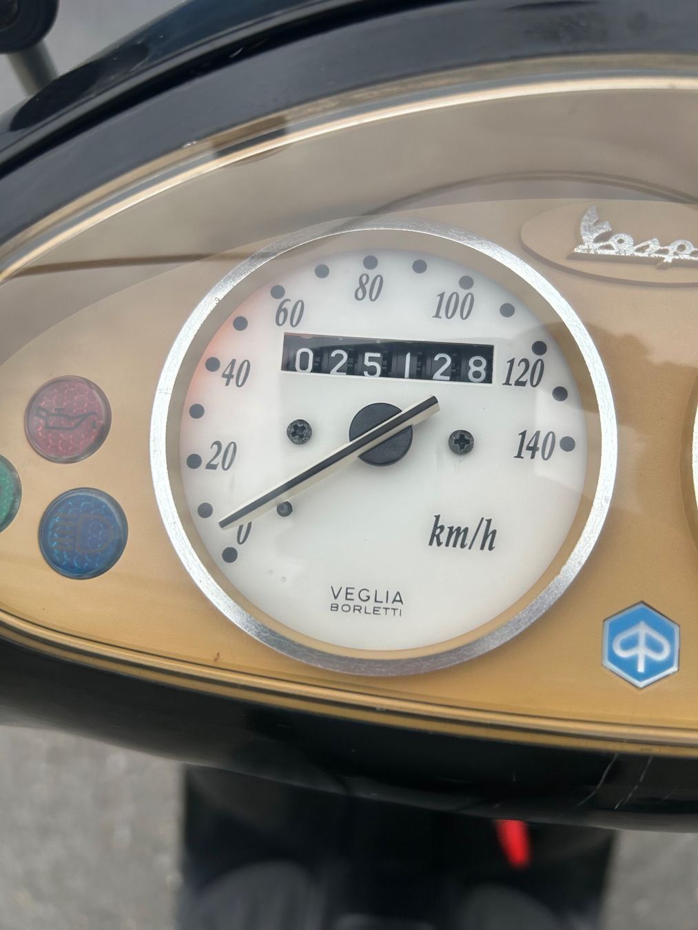 Piaggio Scooter: Piaggio Vespa ET4 125 mit MFK – Usato da Zug venduto da was_gyy2 7