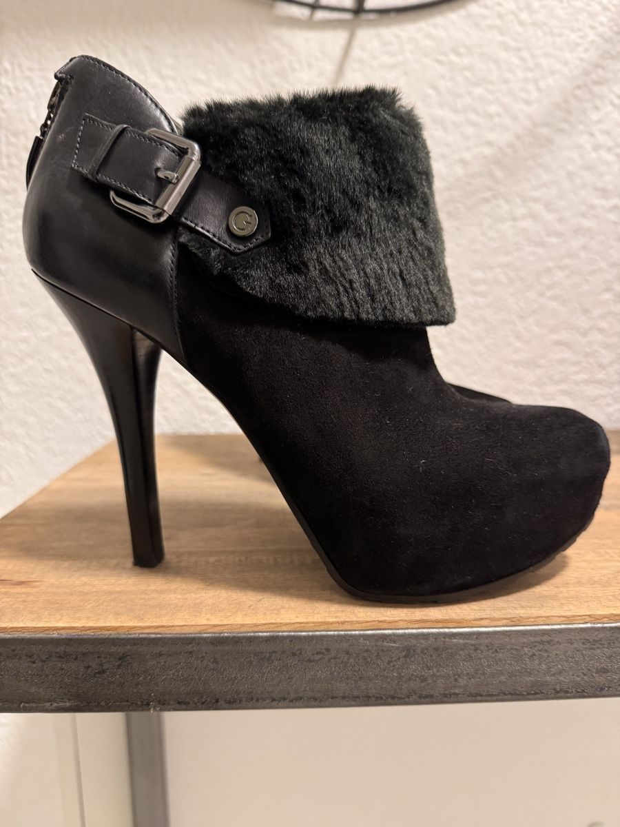 Guess Damenschuhe: Guess Ankle Boots – Neu (gemäss Beschreibung) aus Zollikofen von loredana86 1