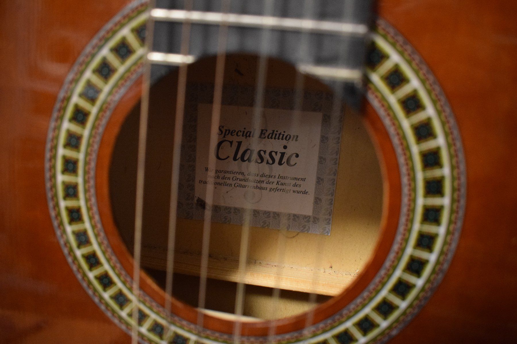 Strumenti musicali: Gitarre Special Edition Classic – Usato da Zürich venduto da Brockito 2