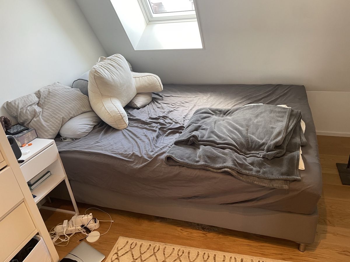 Betten: Bett – Gebraucht aus Zürich von katrino01
