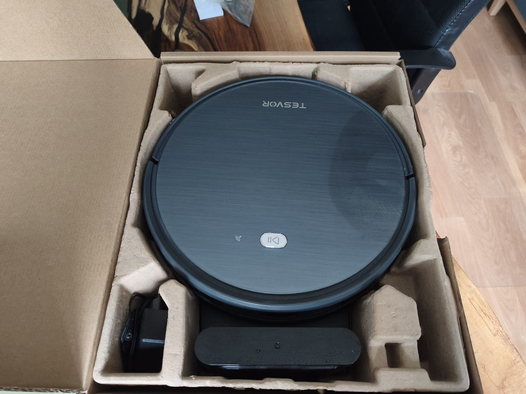 Aspirateurs & Accessoires: Saugroboter Tesvor X500 – D'occasion à Zürich par mpr_2s9g 5