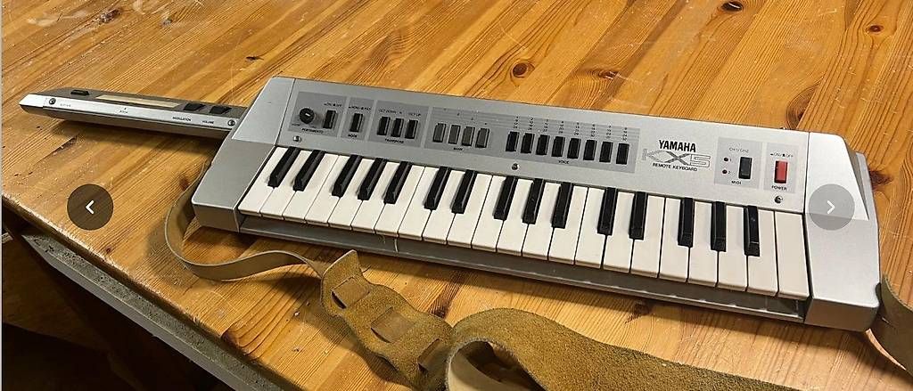 Strumenti musicali: Yamaha XK5 Remote / Umhänge-Keyboard – Usato da Schönenwerd venduto da mconnect12