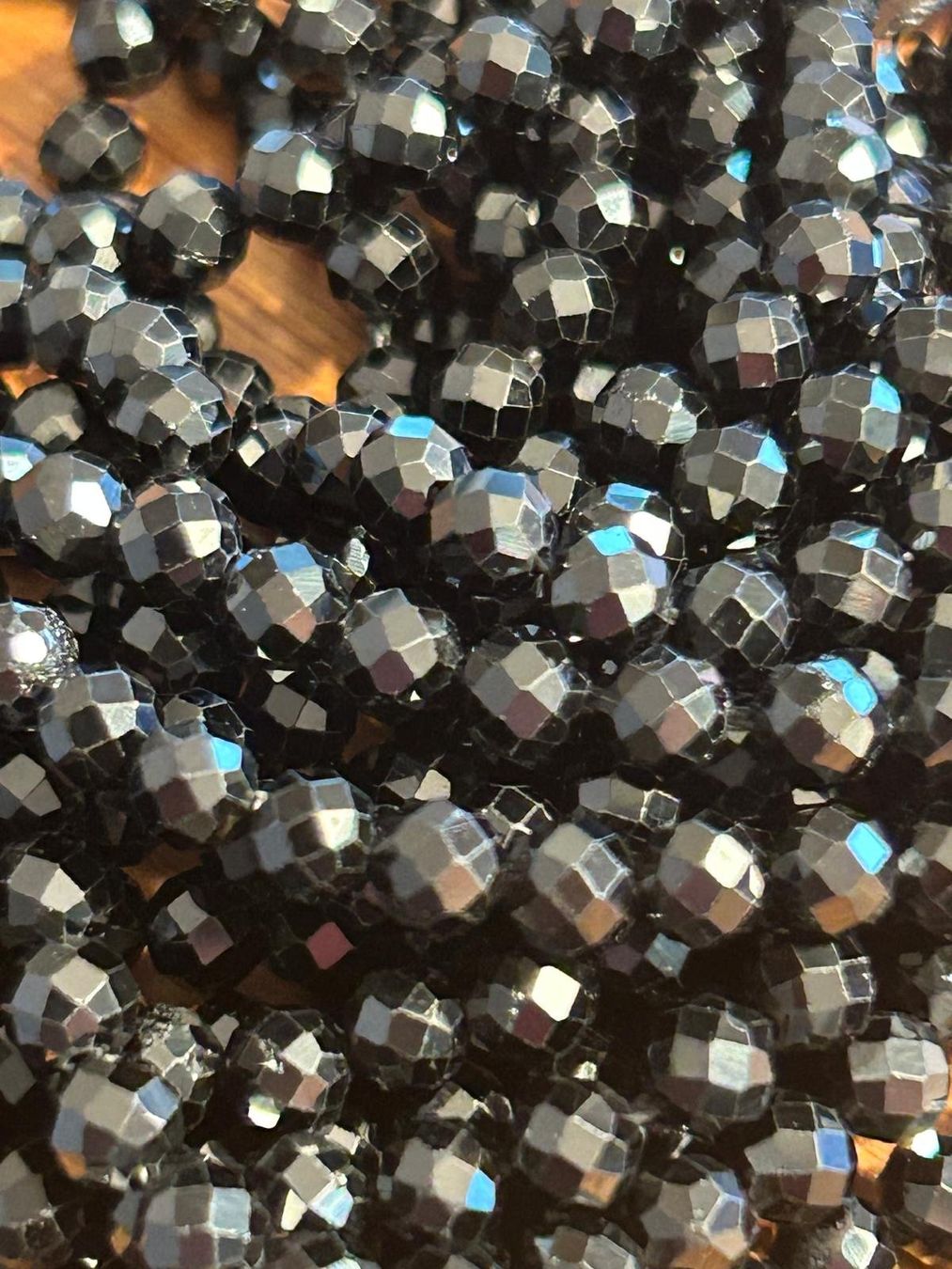 Edelsteine: Strang echte facettierte spinel Kugeln 4 mm – Neu und originalverpackt aus Niederrohrdorf von Ytobi 1