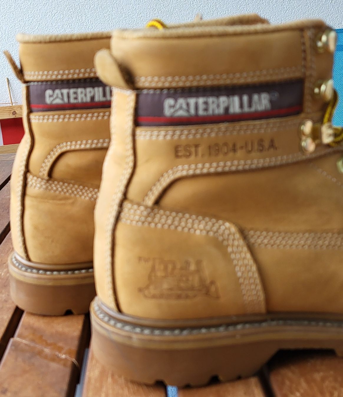 Caterpillar Scarpe da donna: Caterpillar Boots usa 37/5 – Usato da Unterseen venduto da rej_lnk9 6