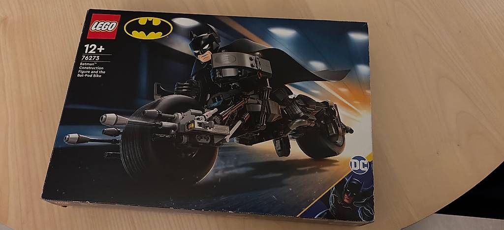Lego Baukästen: Lego 76273 Batman – Neu und originalverpackt aus La Sarraz von Icarus150